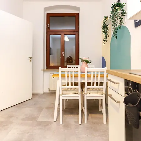 Fullhouse - B26 Medium - Berni * Halle (Saale)